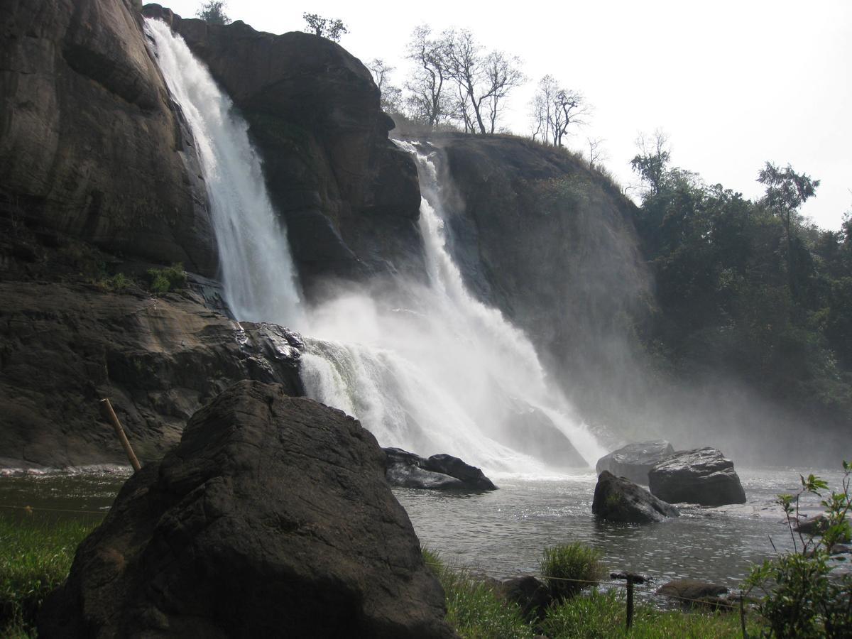 Magic Land Resorts Athirapally Irinjalakuda Luaran gambar