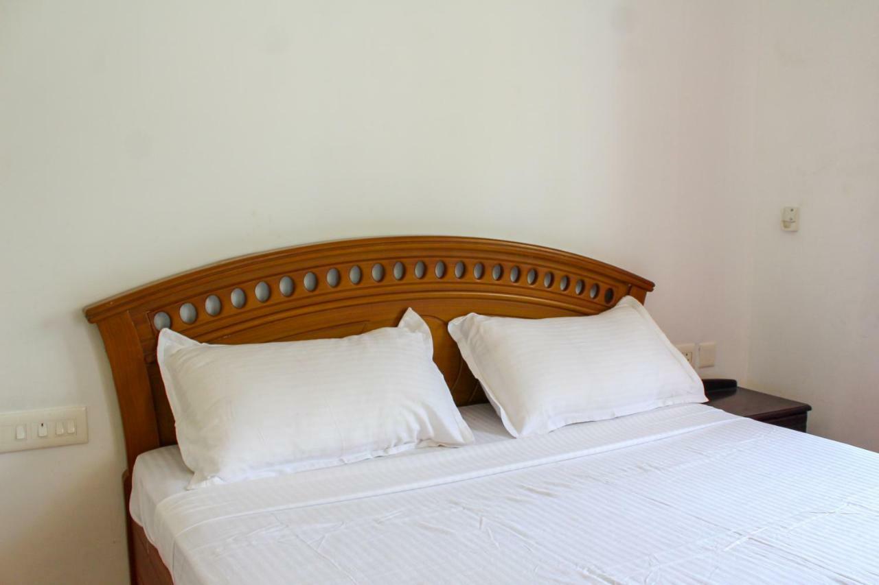 Magic Land Resorts Athirapally Irinjalakuda Luaran gambar